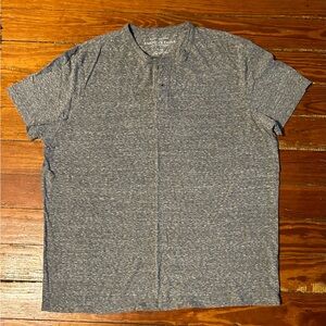 Men’s, American Eagle, Henley style pullover, short sleeve